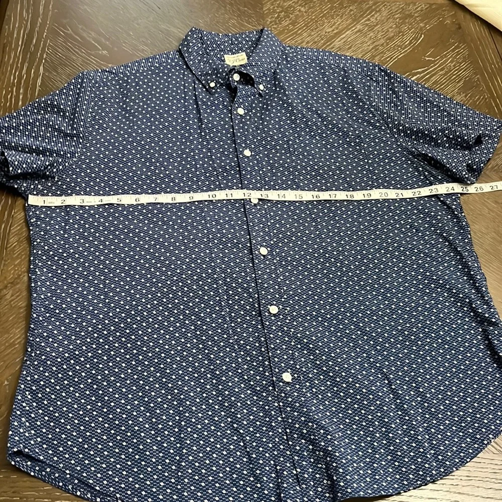 J.Crew navy blue small print shirt sleeve button down shirt Size XL